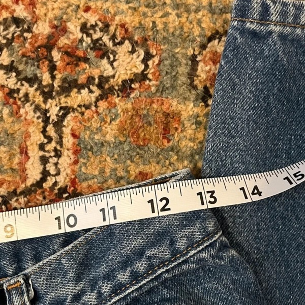 L.L. Bean Men's Straight-Leg Jeans in Dark Blue Denim - Picture 5 of 5